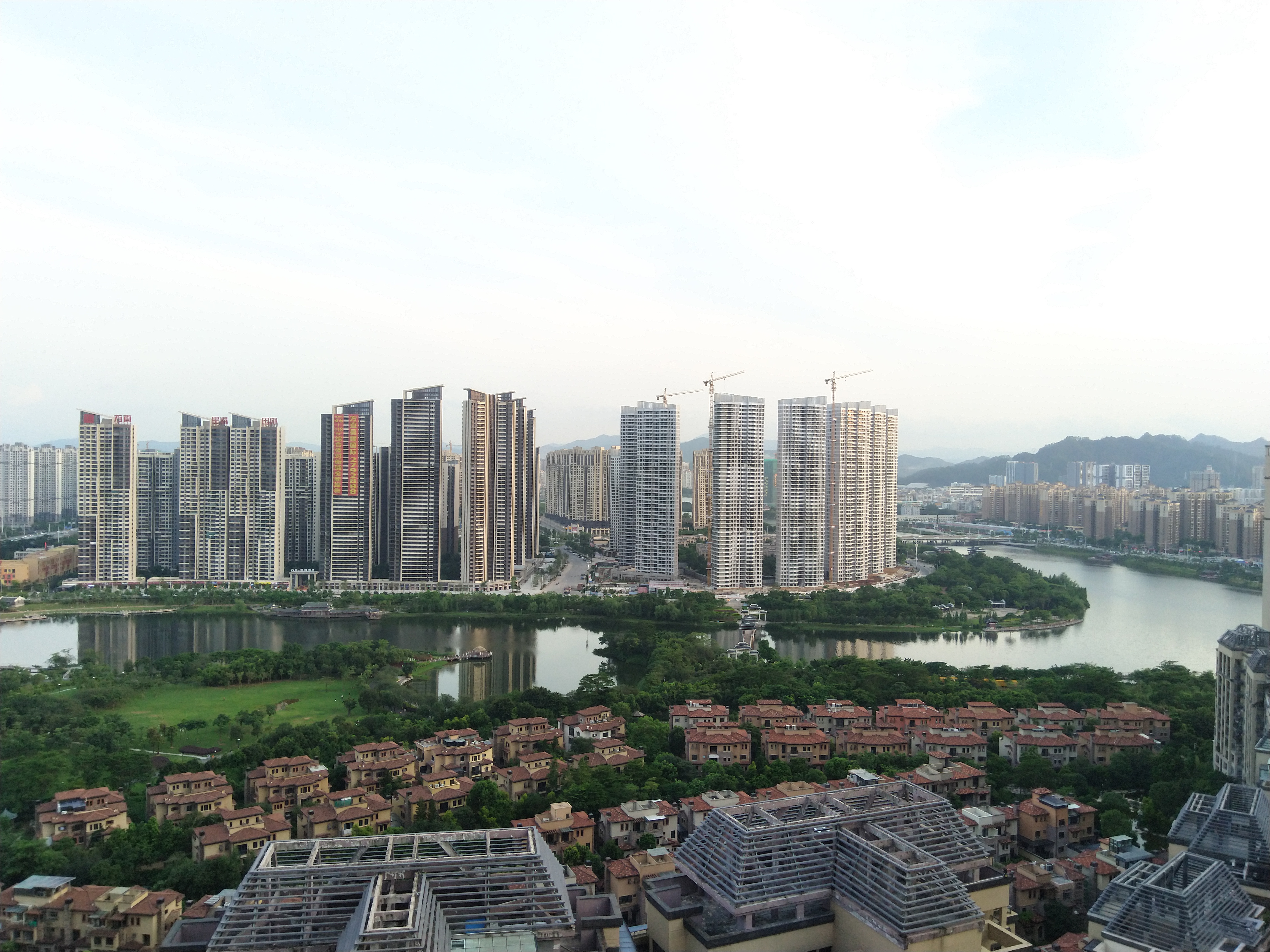 方直珑湖湾视频图