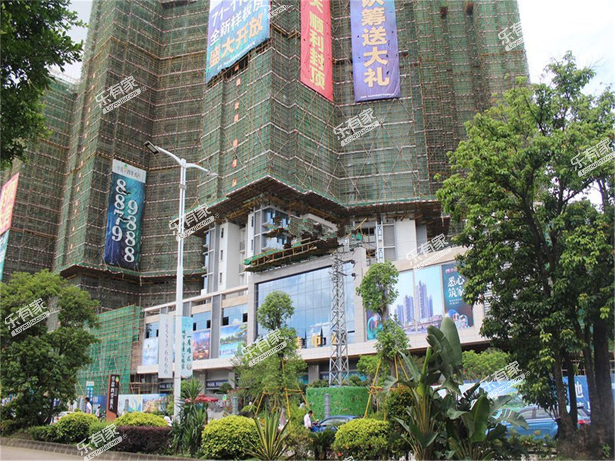 四季蓝天花园实景图