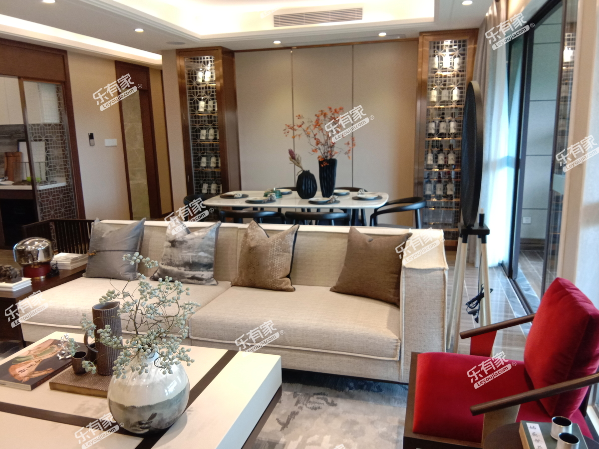 家天下花园客厅1