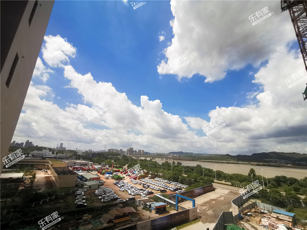 悦江府实景图