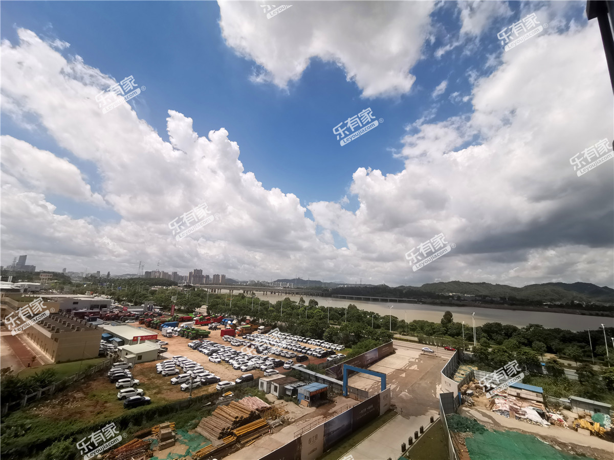 悦江府实景图