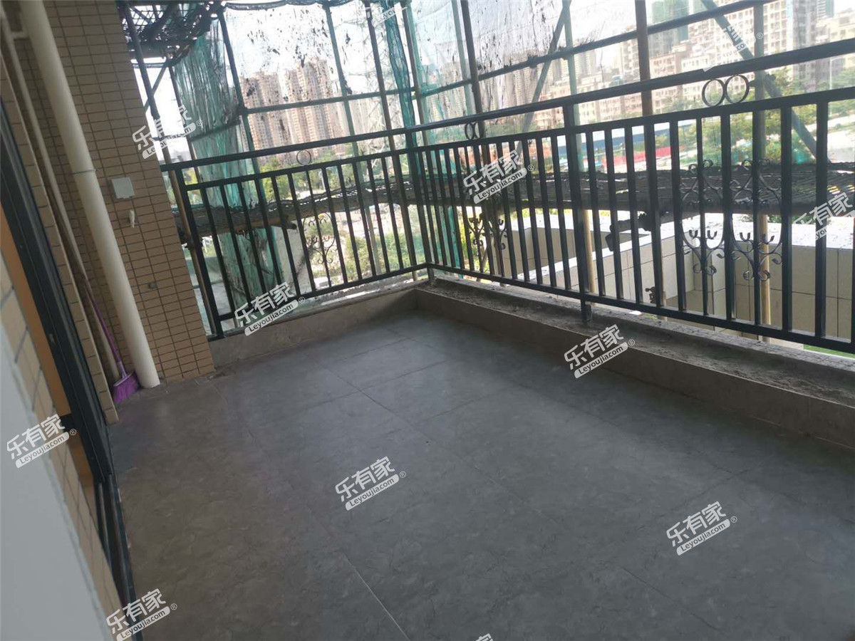 卓洲绿景苑实景图9