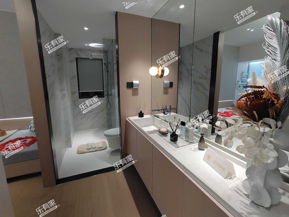 万德隆阳光城愉憬湾115客卫