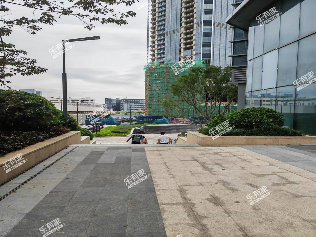 佳兆业城市广场六期实景图