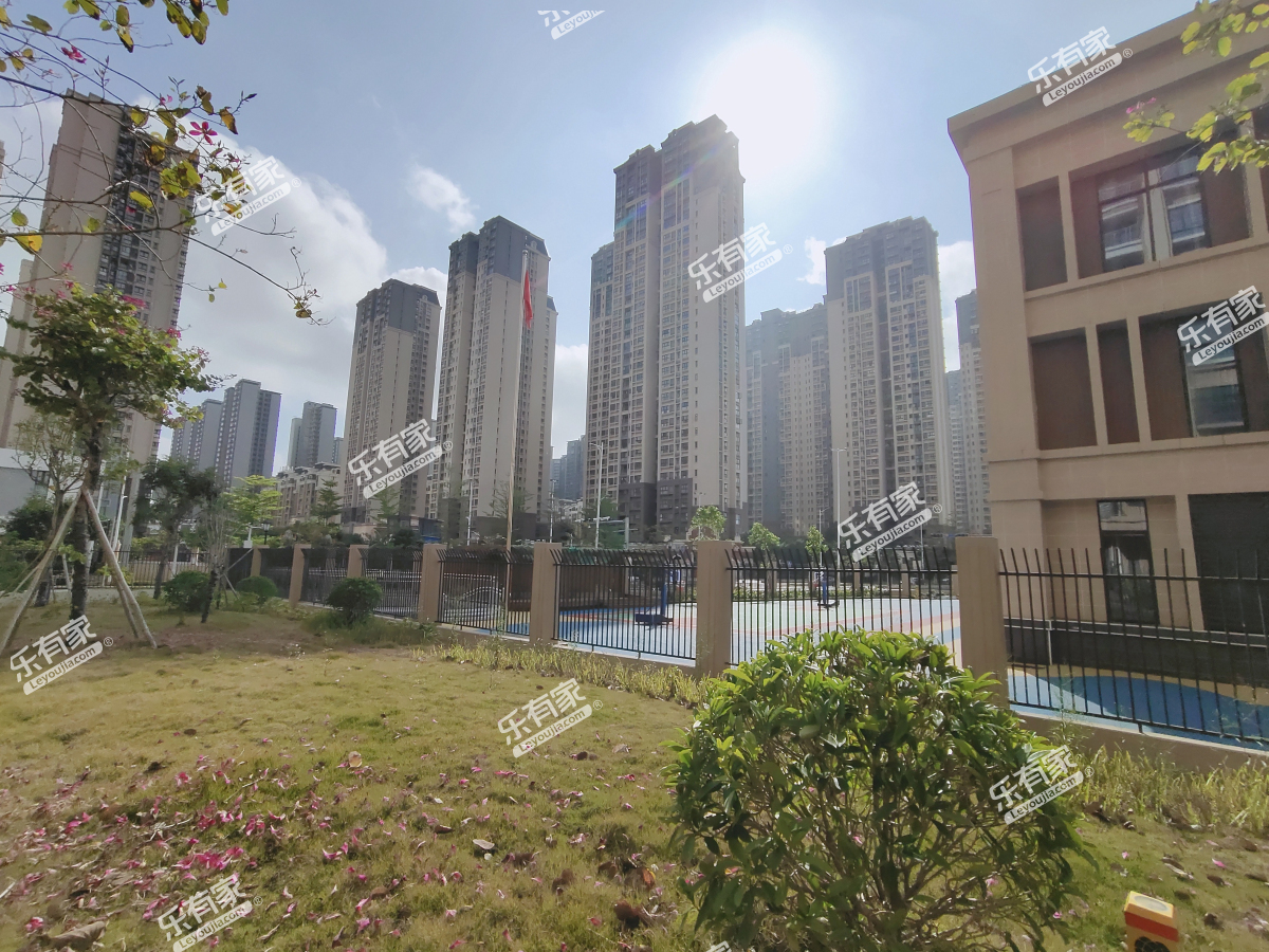 北站安置区D区实景图