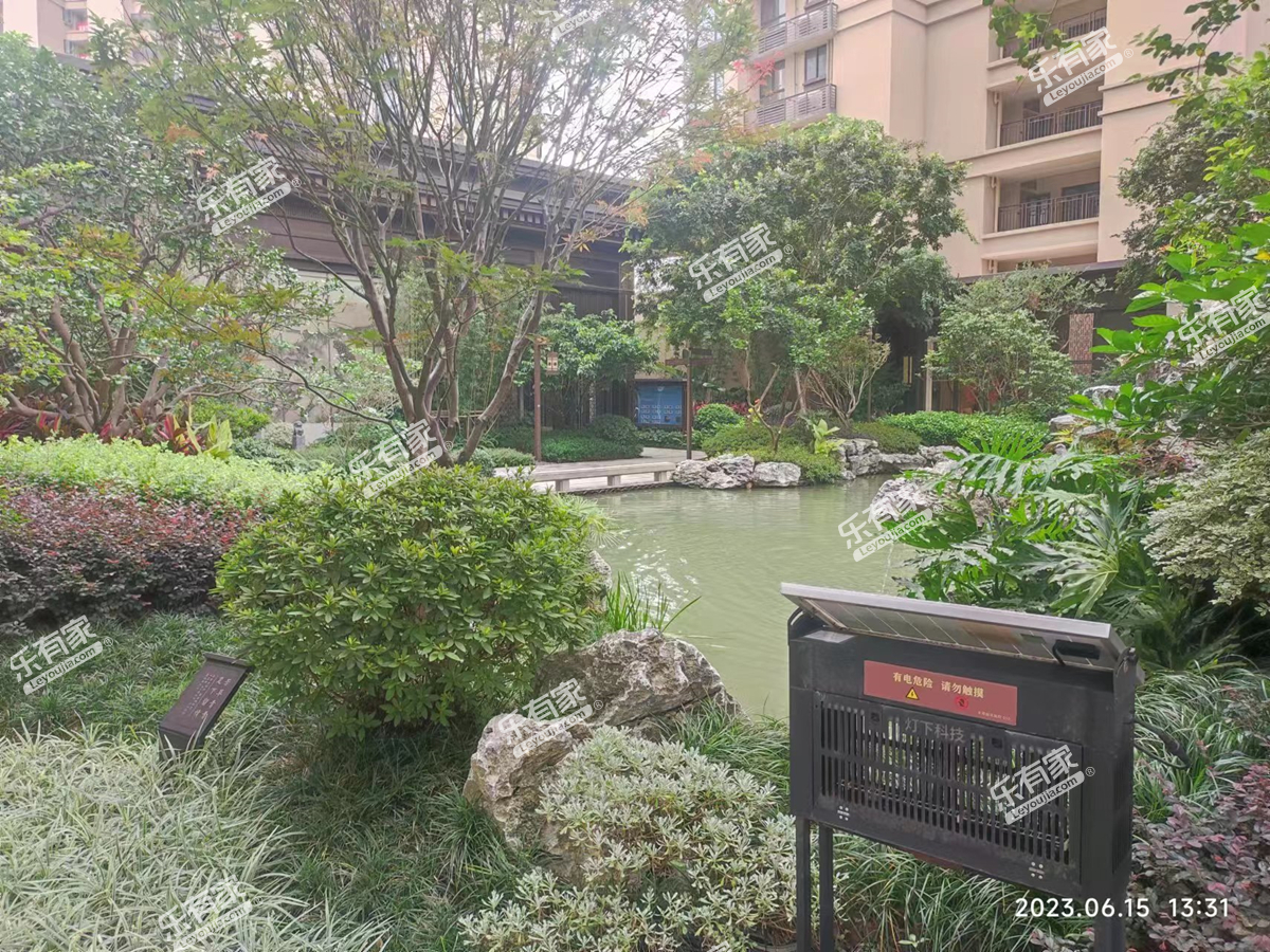 建发悦玺花园实景图5