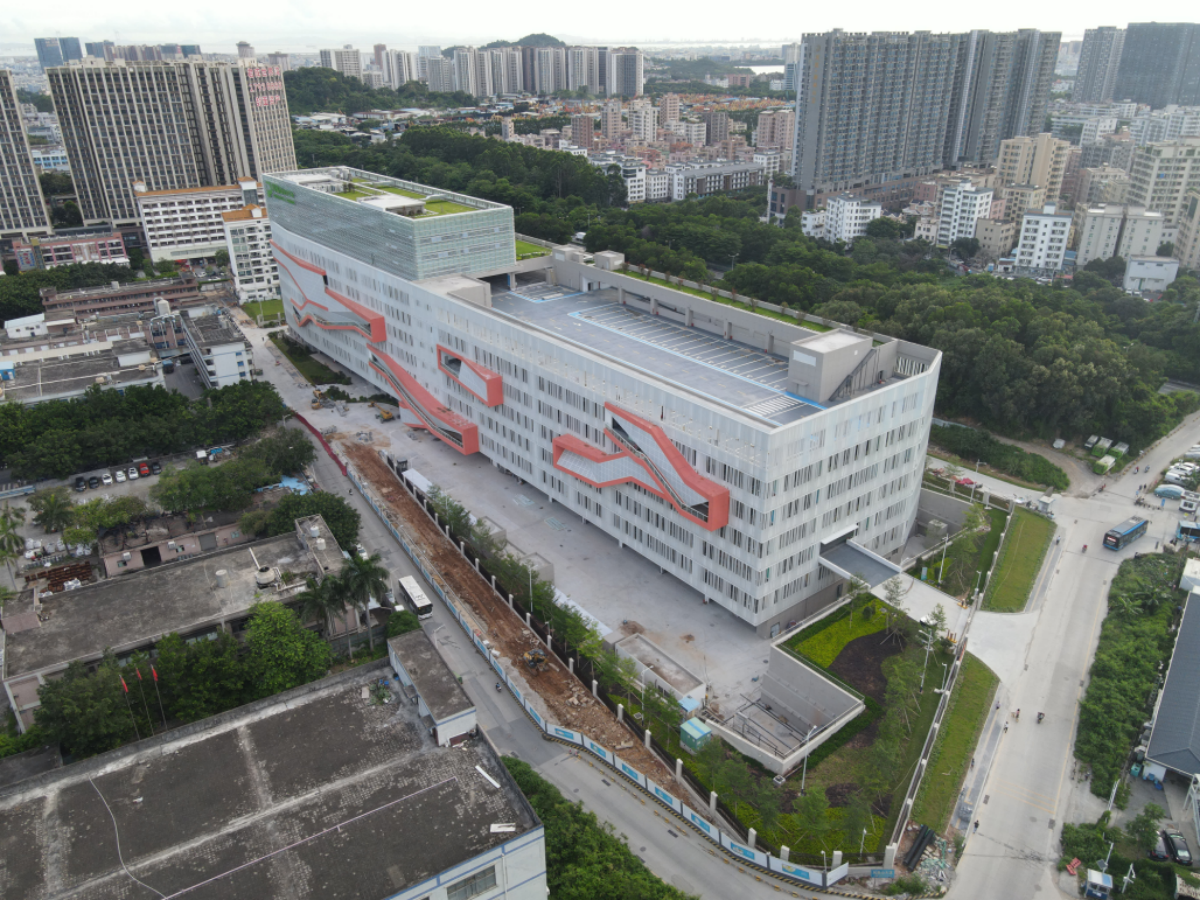 凤凰山综合车场实景图