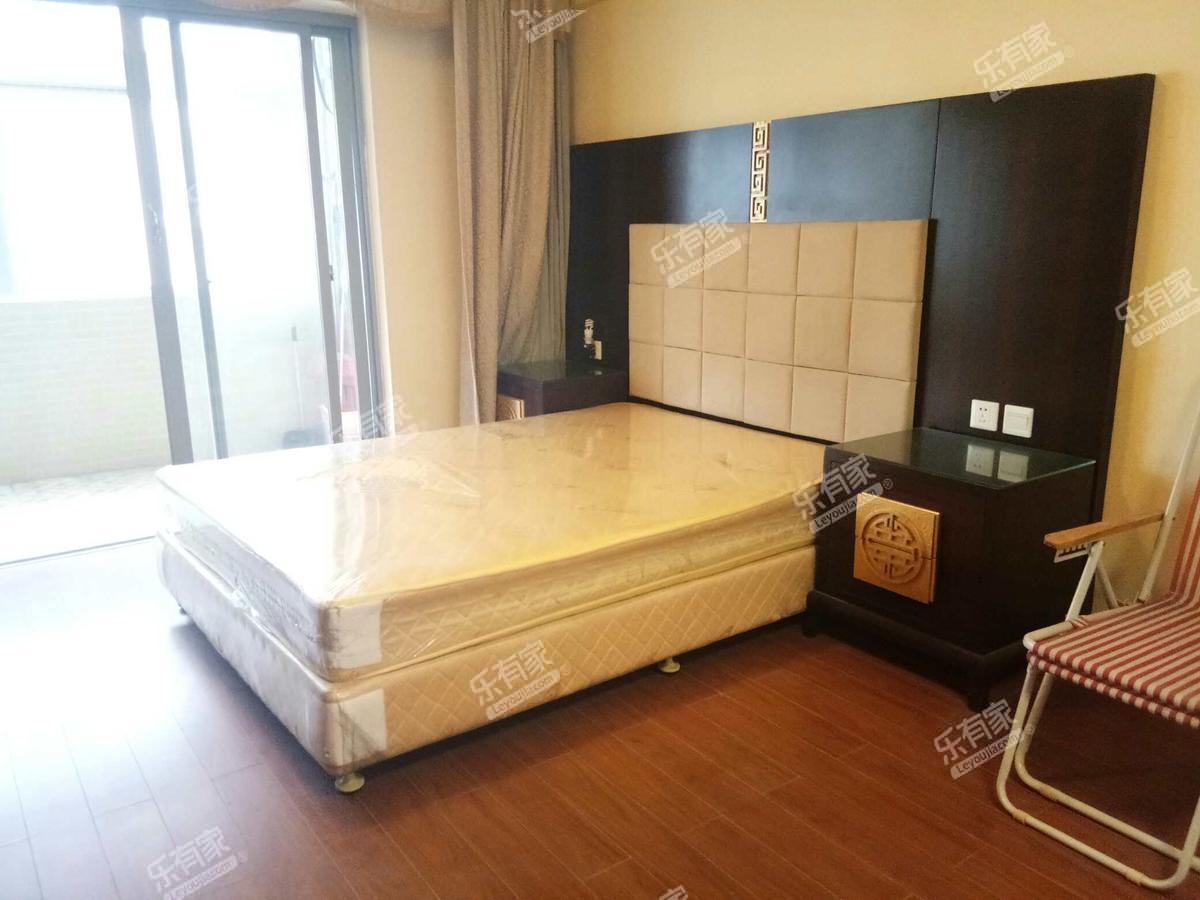 口岸外商公寓居室-1