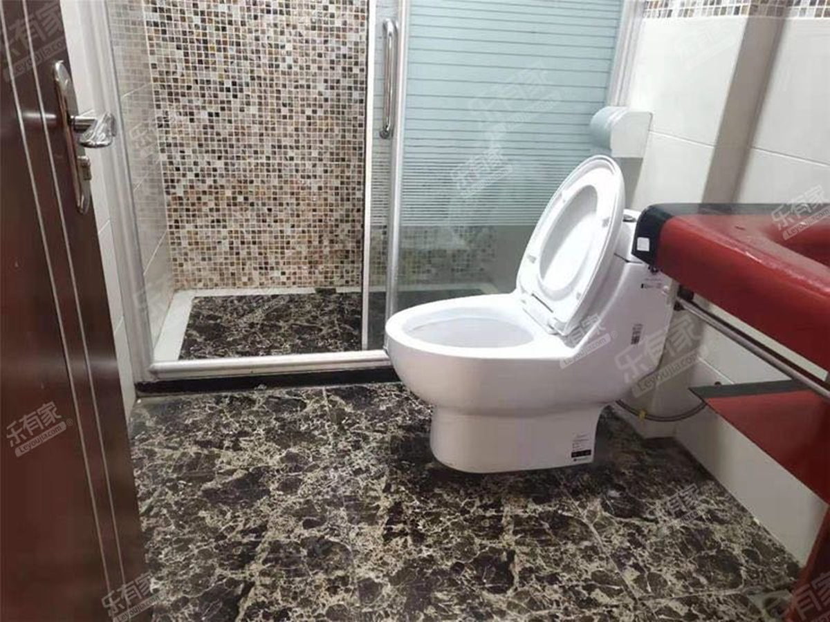 雅居乐顺景阁厕所-1