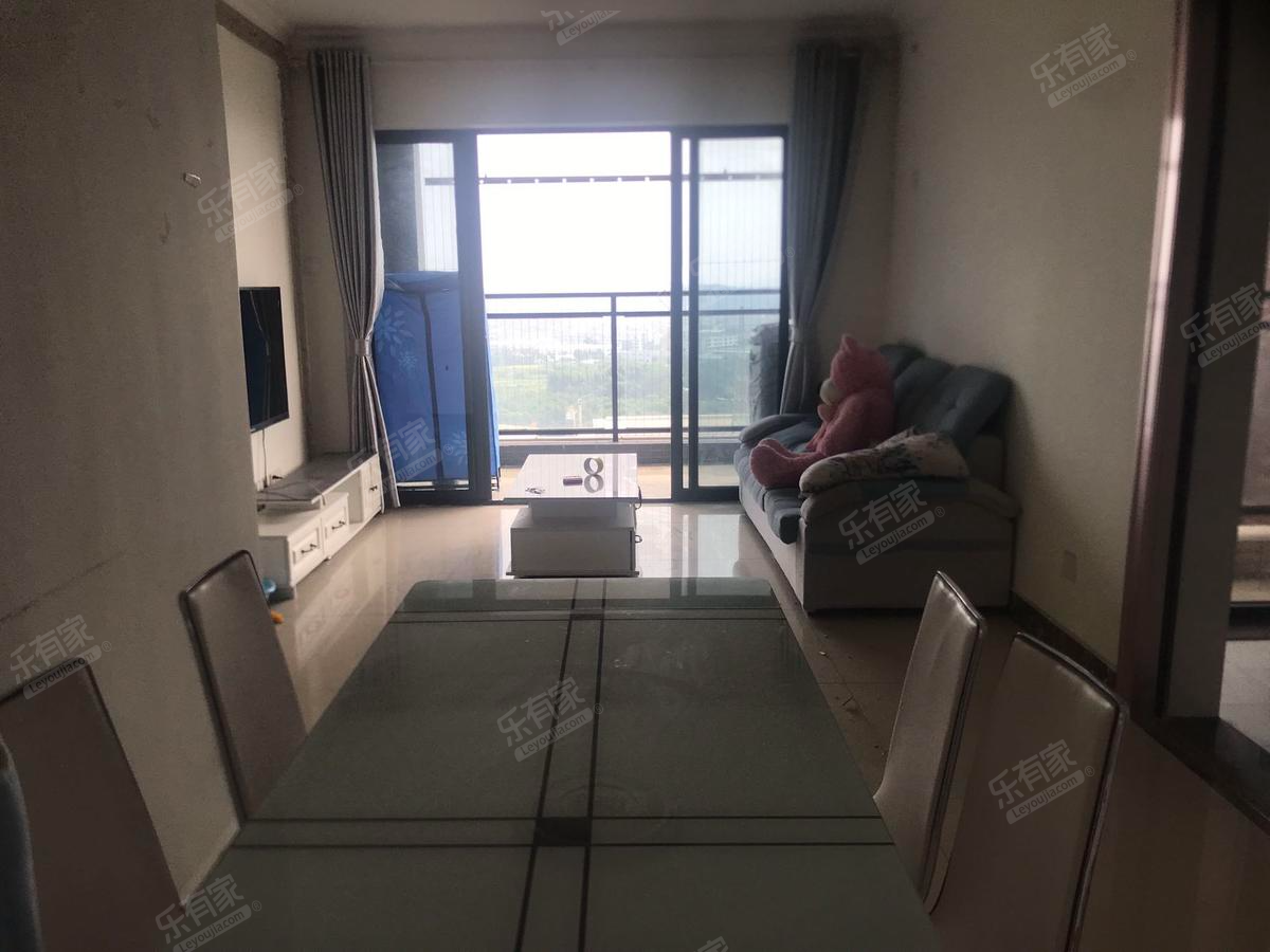 鸿华I尚城客厅-1