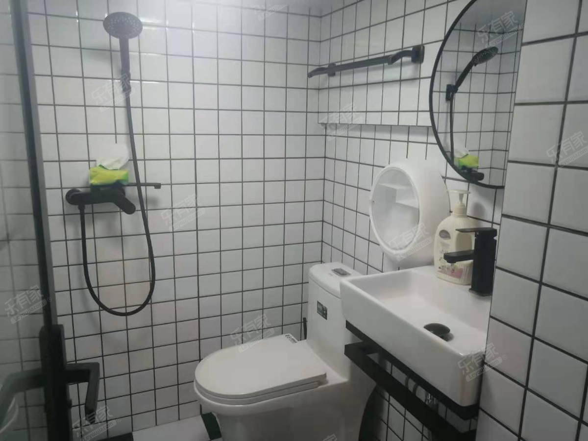 锦鑫广场厕所-2
