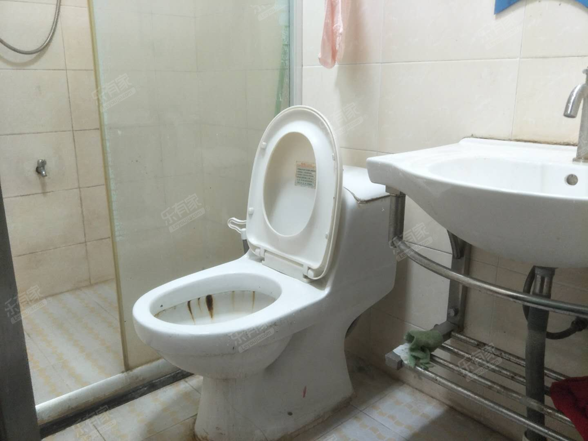 石桥新村厕所-1