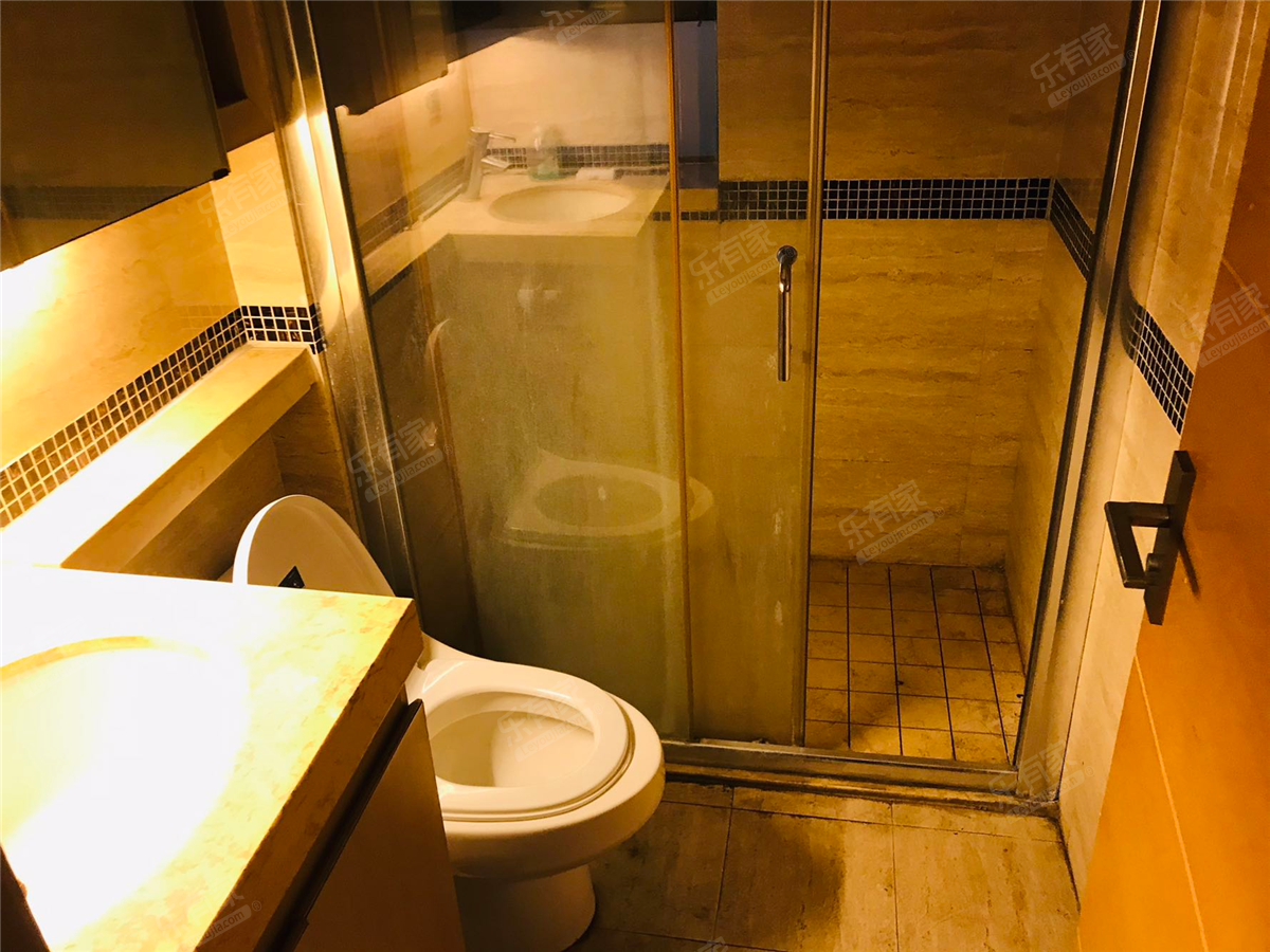 亚运城媒体南村厕所-1