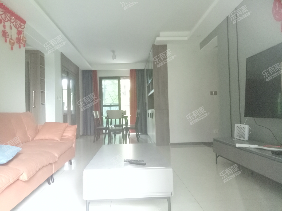 业主诚心出售-东莞保利香槟花园二手房