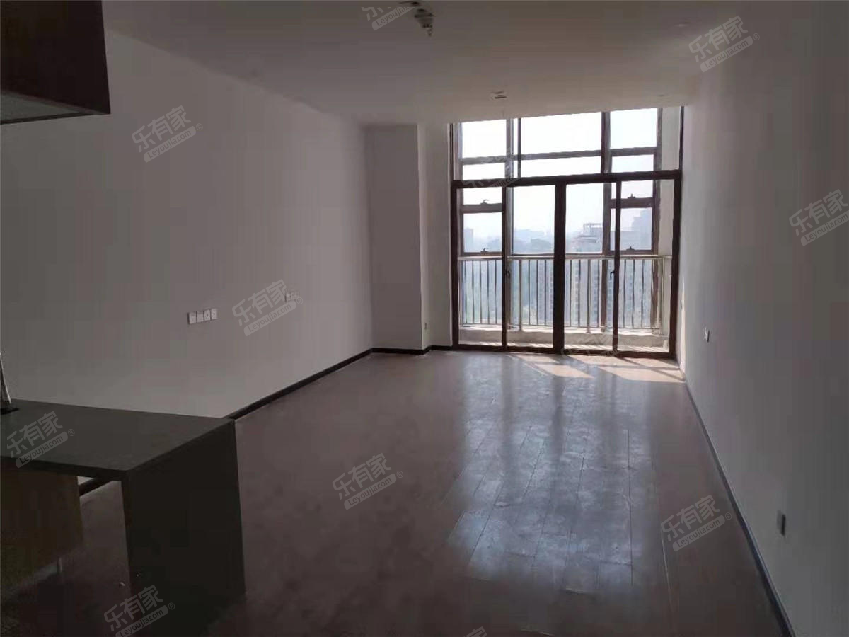 和兴广场客厅-1