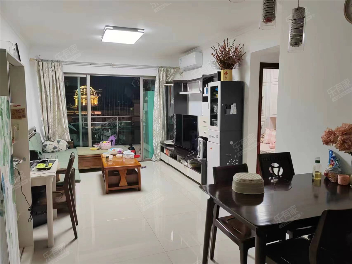 翠竹园精致4房诚售，可谈价