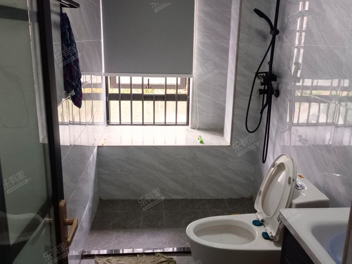 博林君瑞精装房