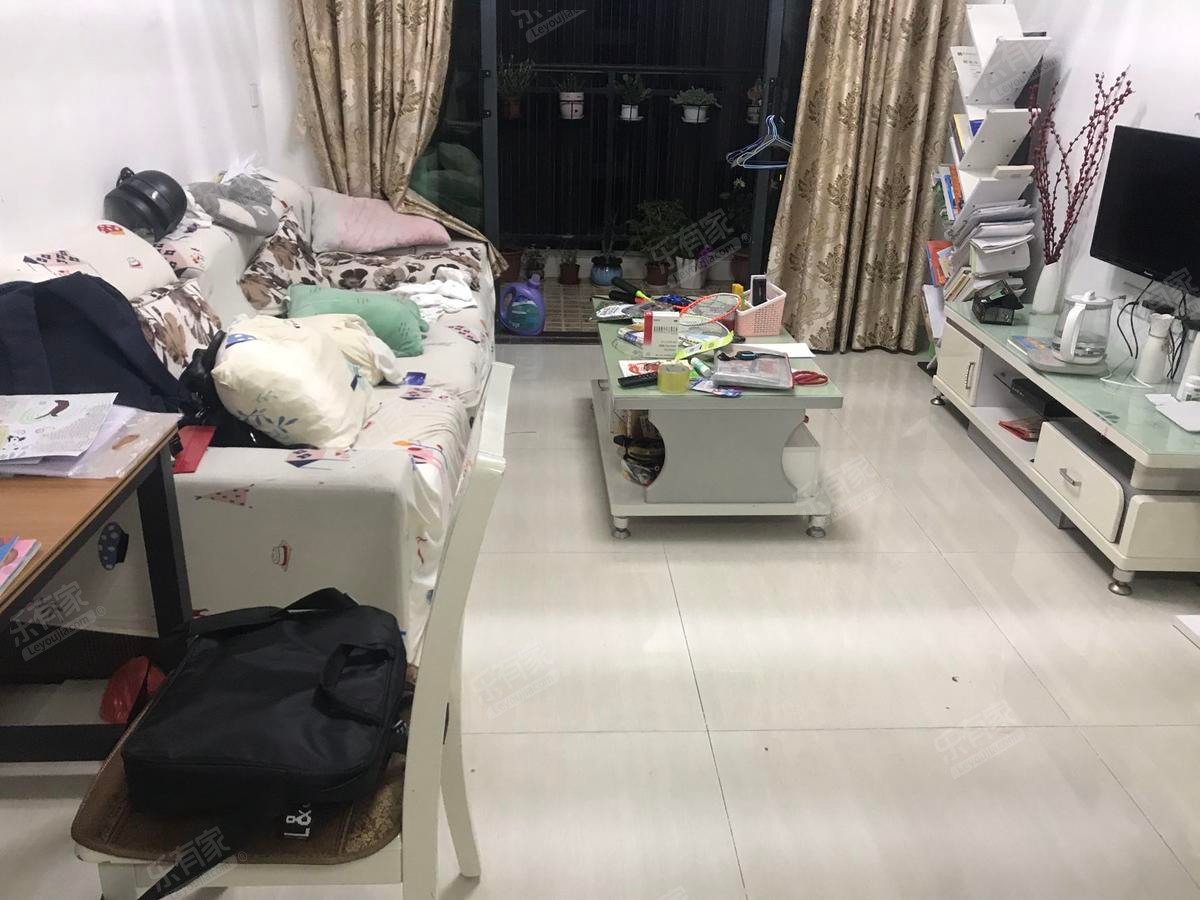 金宝城市精装大两房