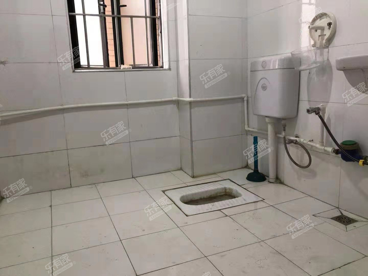 明华花园厕所-2