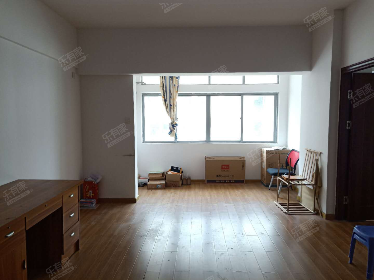 口岸外商公寓客厅-1