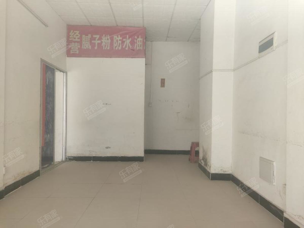 香槟小镇花园居室-1