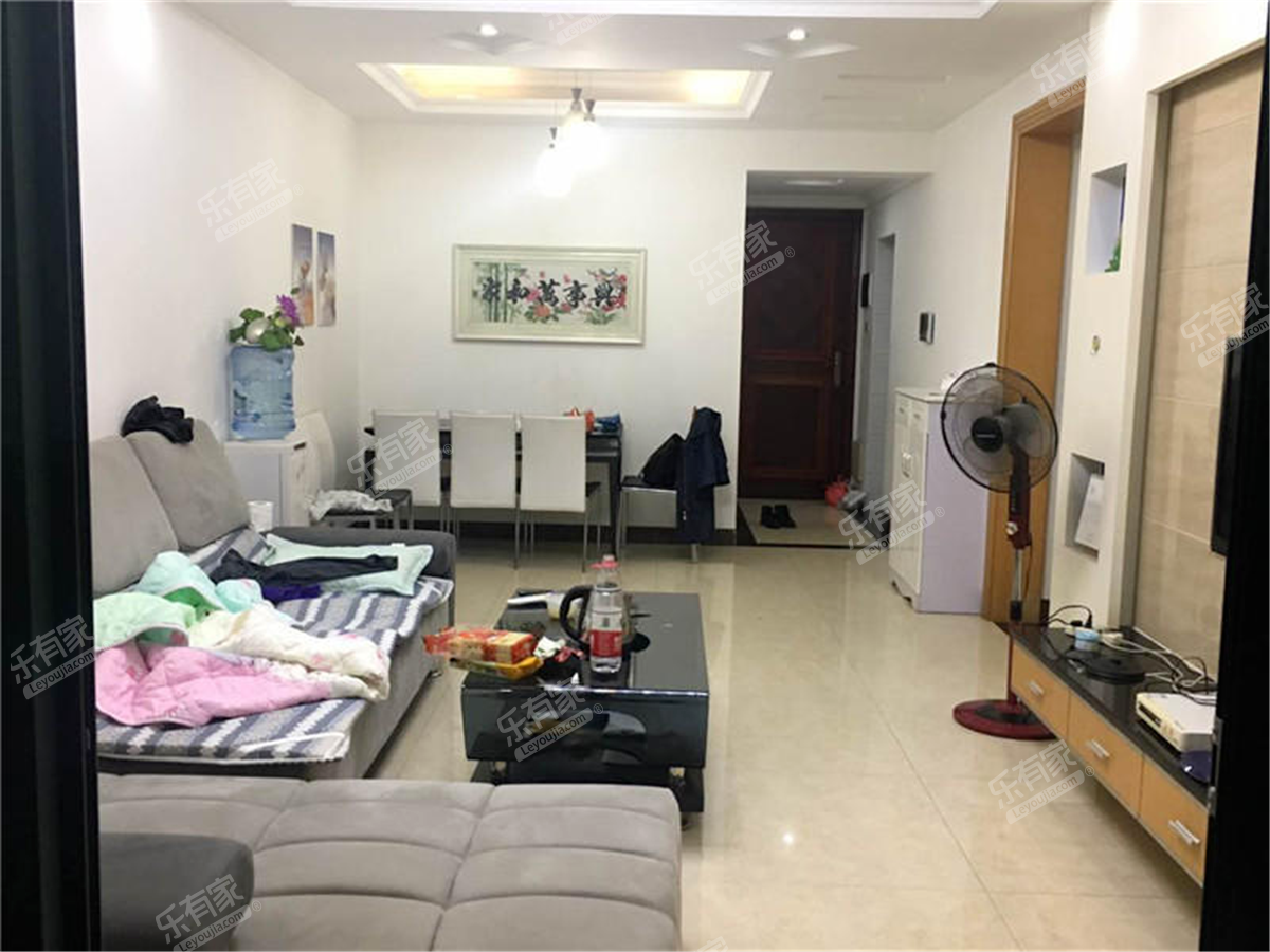 雅居乐领峰精装3房