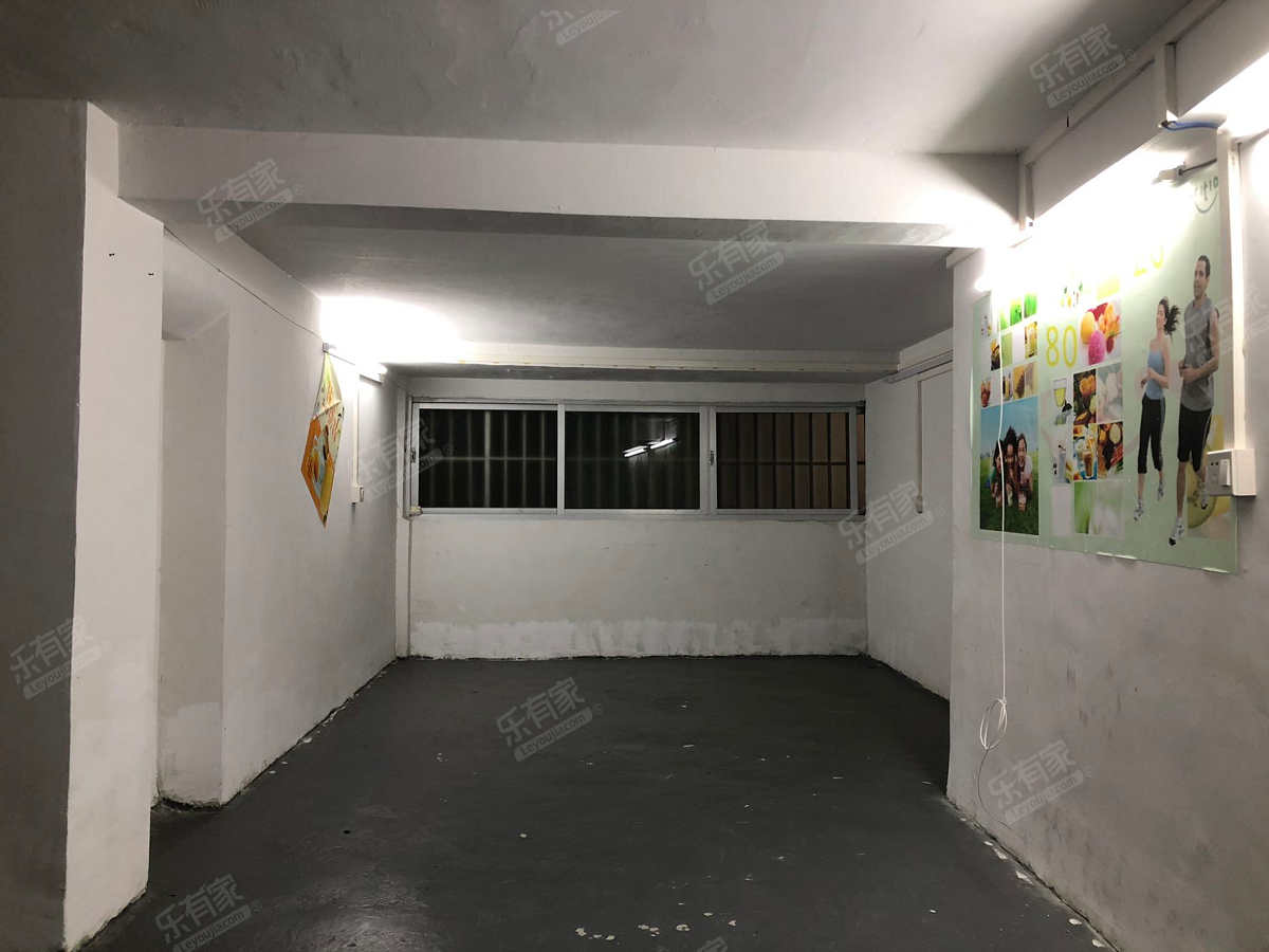 新华路 3房0厅1卫 60㎡