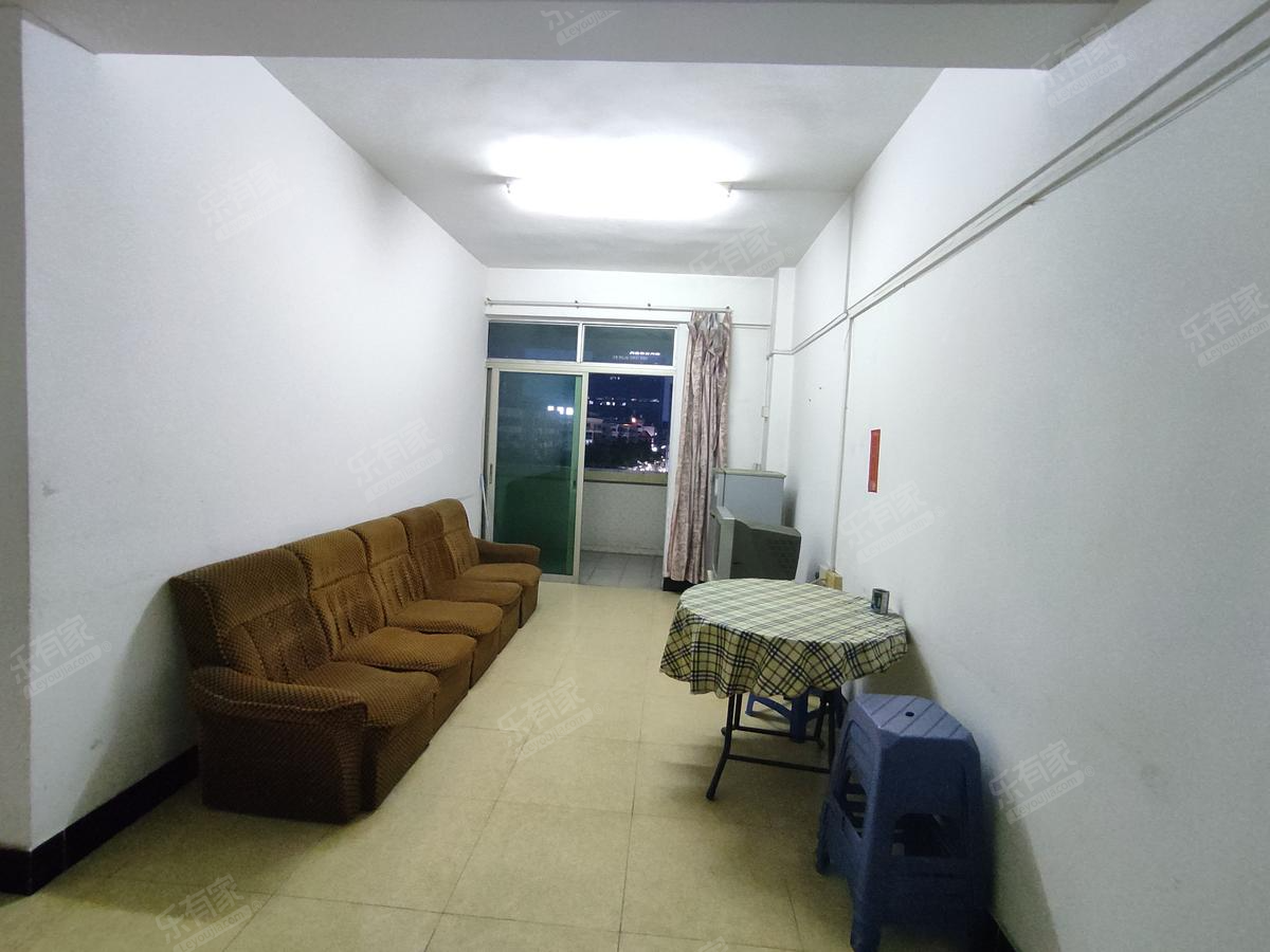 恒信花园B区客厅-1