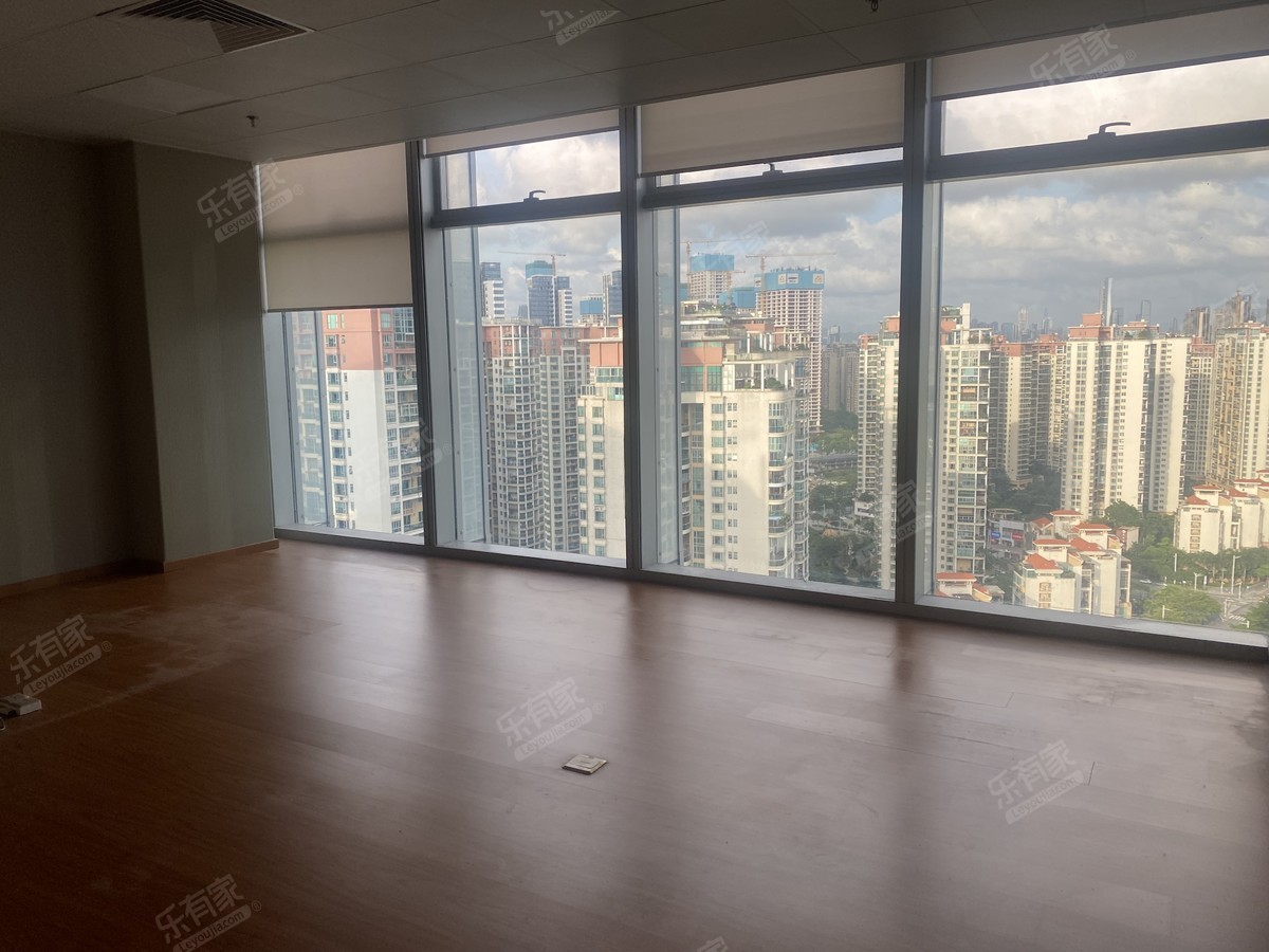 小区环境优美，绿化率高，大花园社区