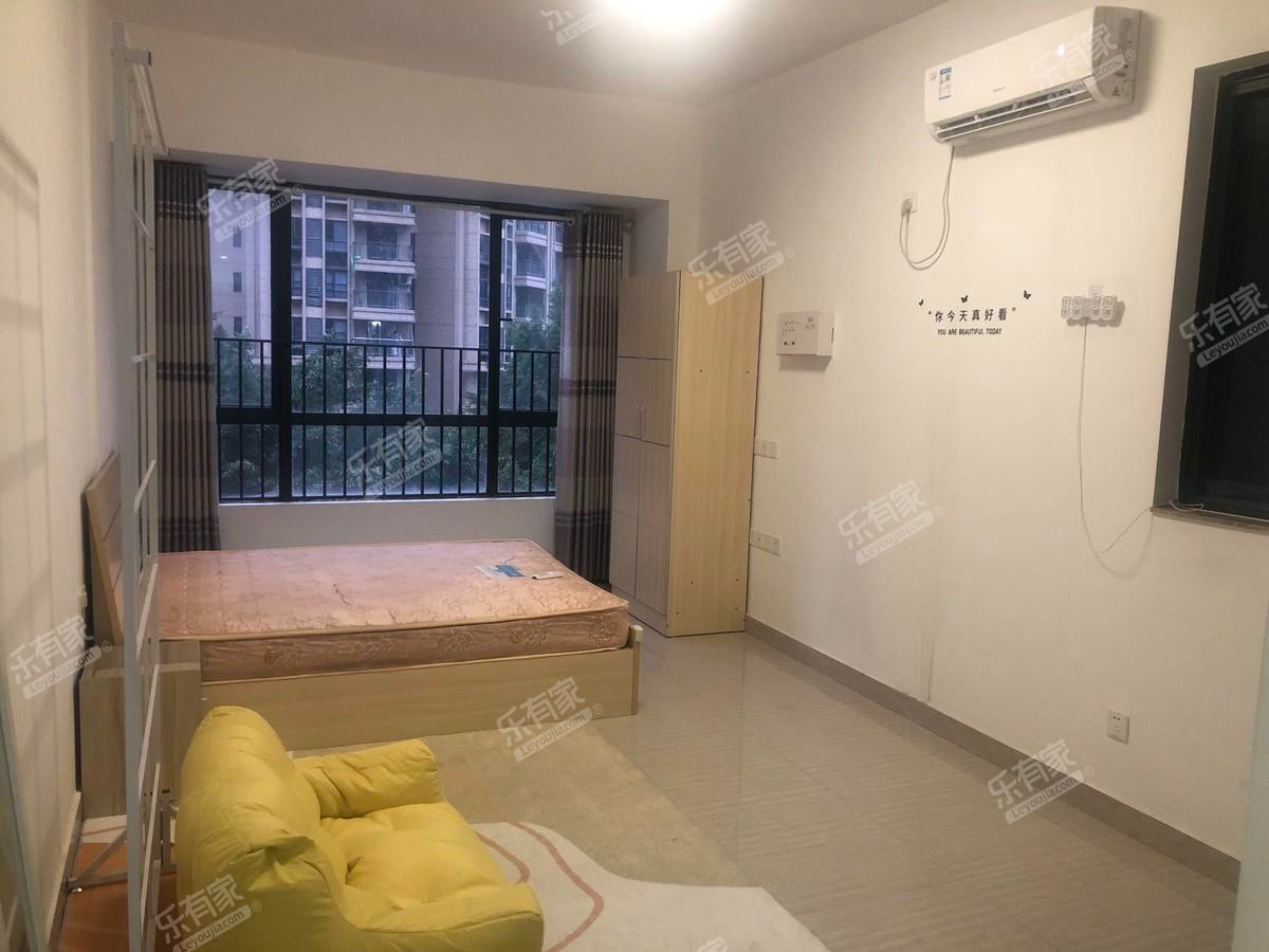 利和豪庭客厅-1