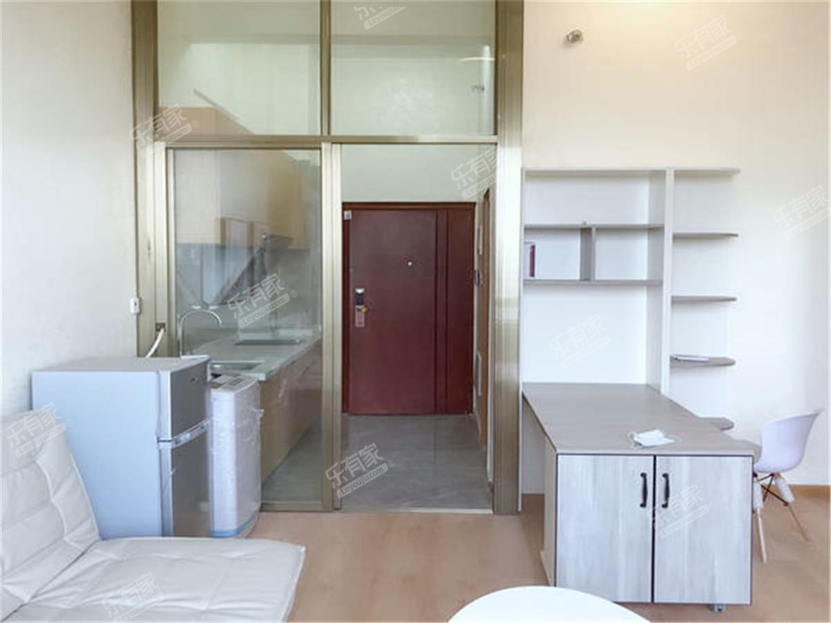 绿地商业广场 2房1厅1卫 70㎡