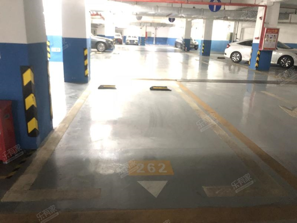 敏捷上城国际 车位 13㎡