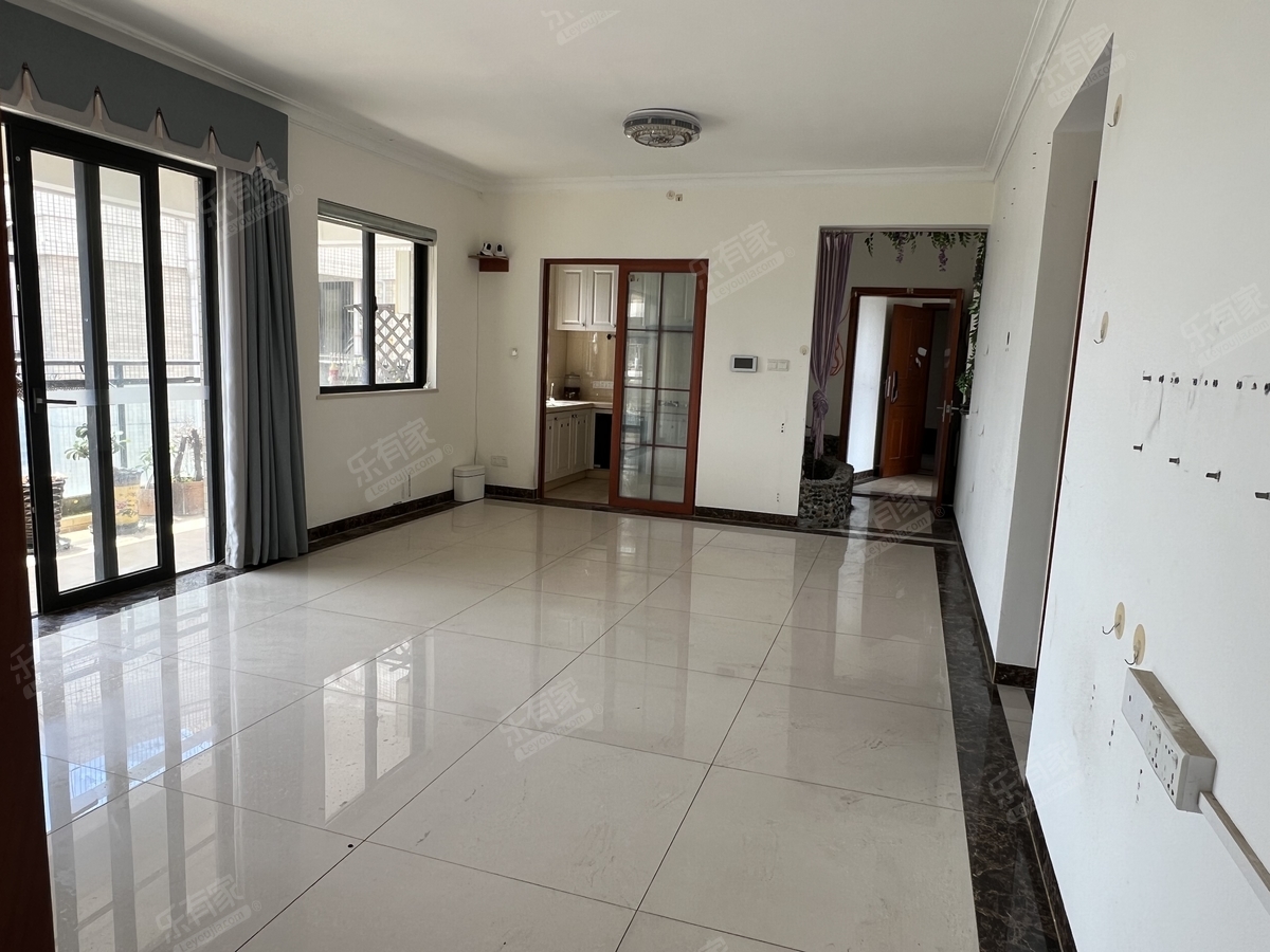 华翠花园精装3房出售-东莞华翠花园二手房