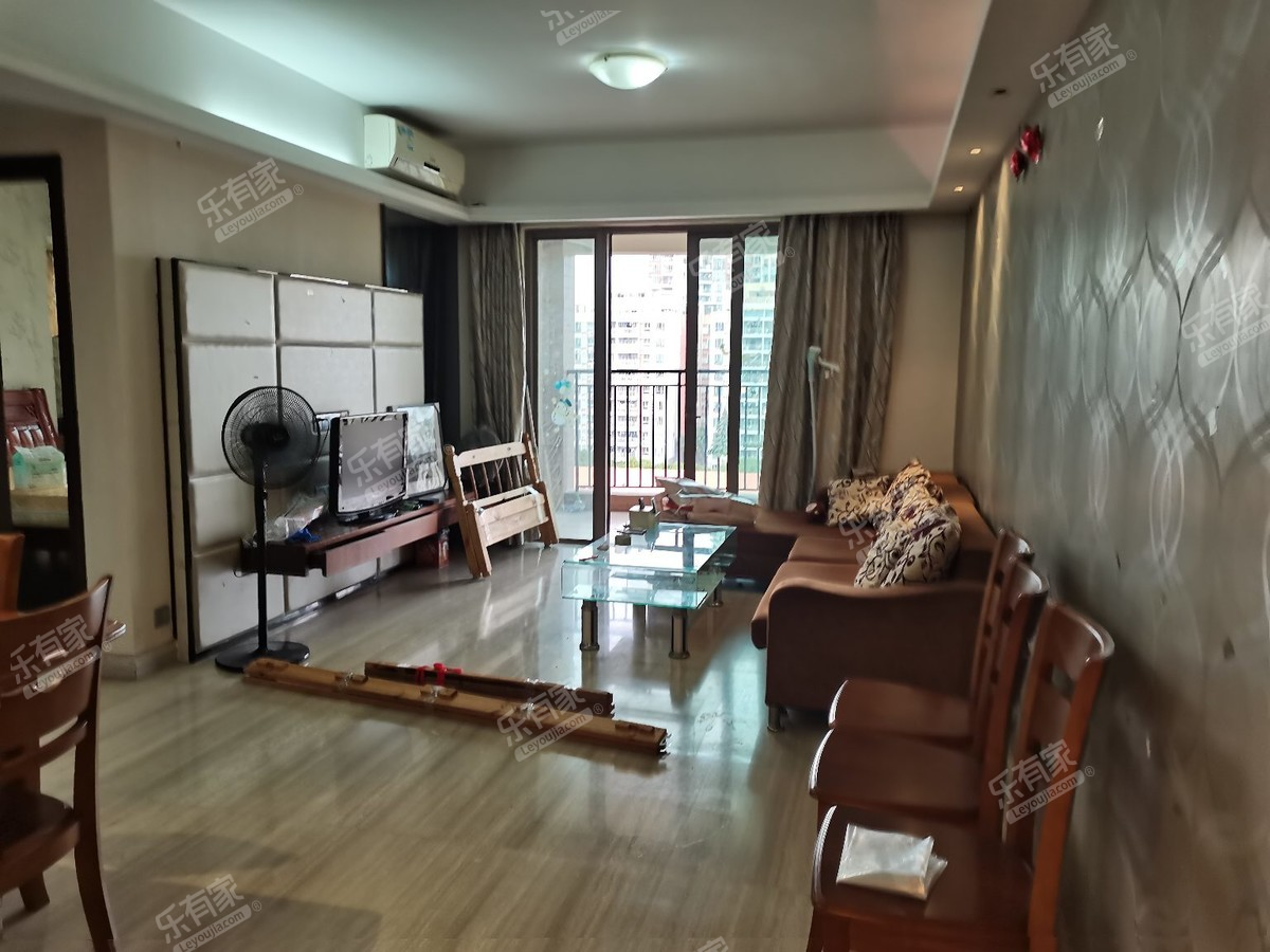 雅居乐鸿禧华庭客厅-1