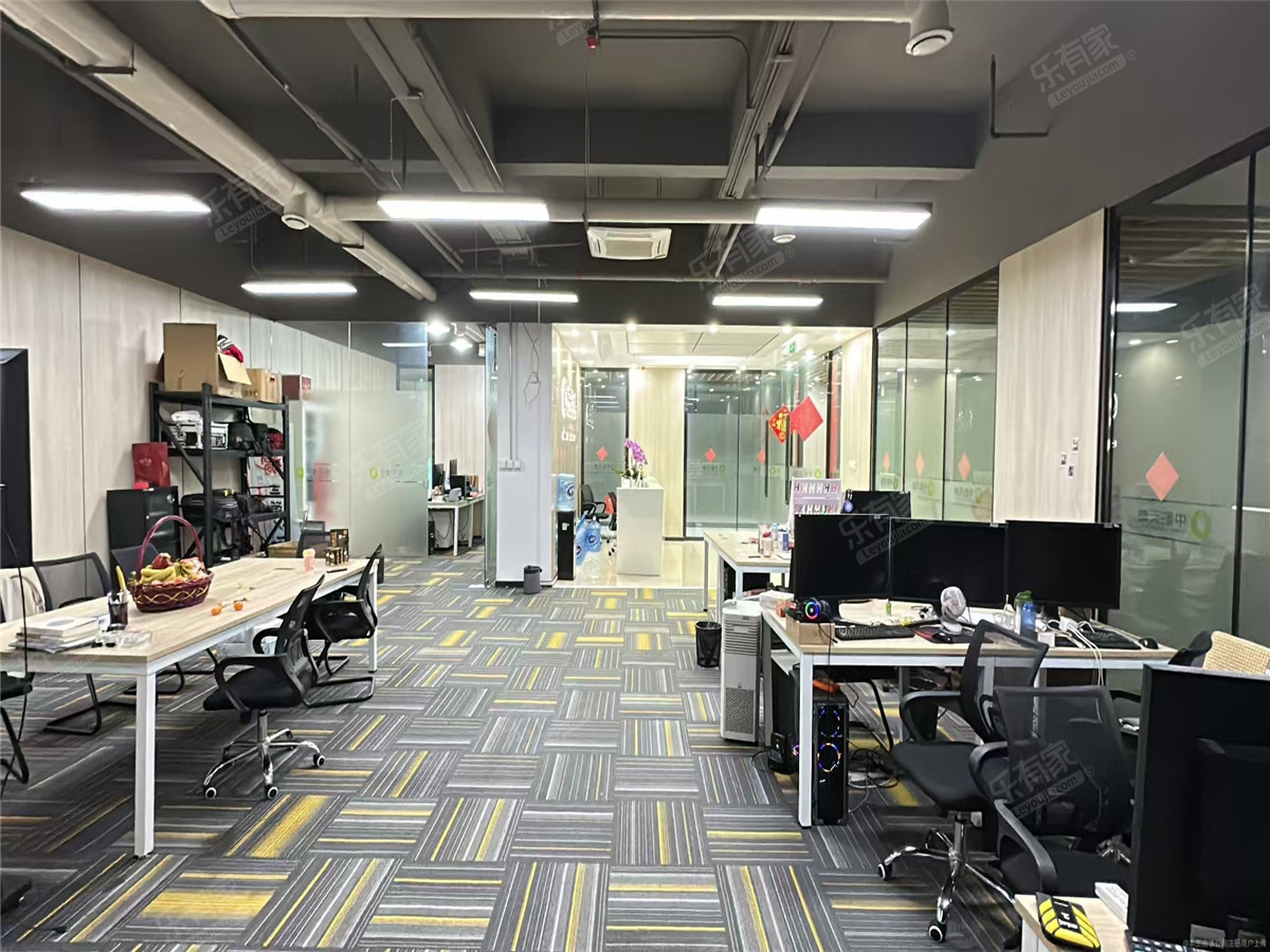 银东大厦 写字楼 379㎡