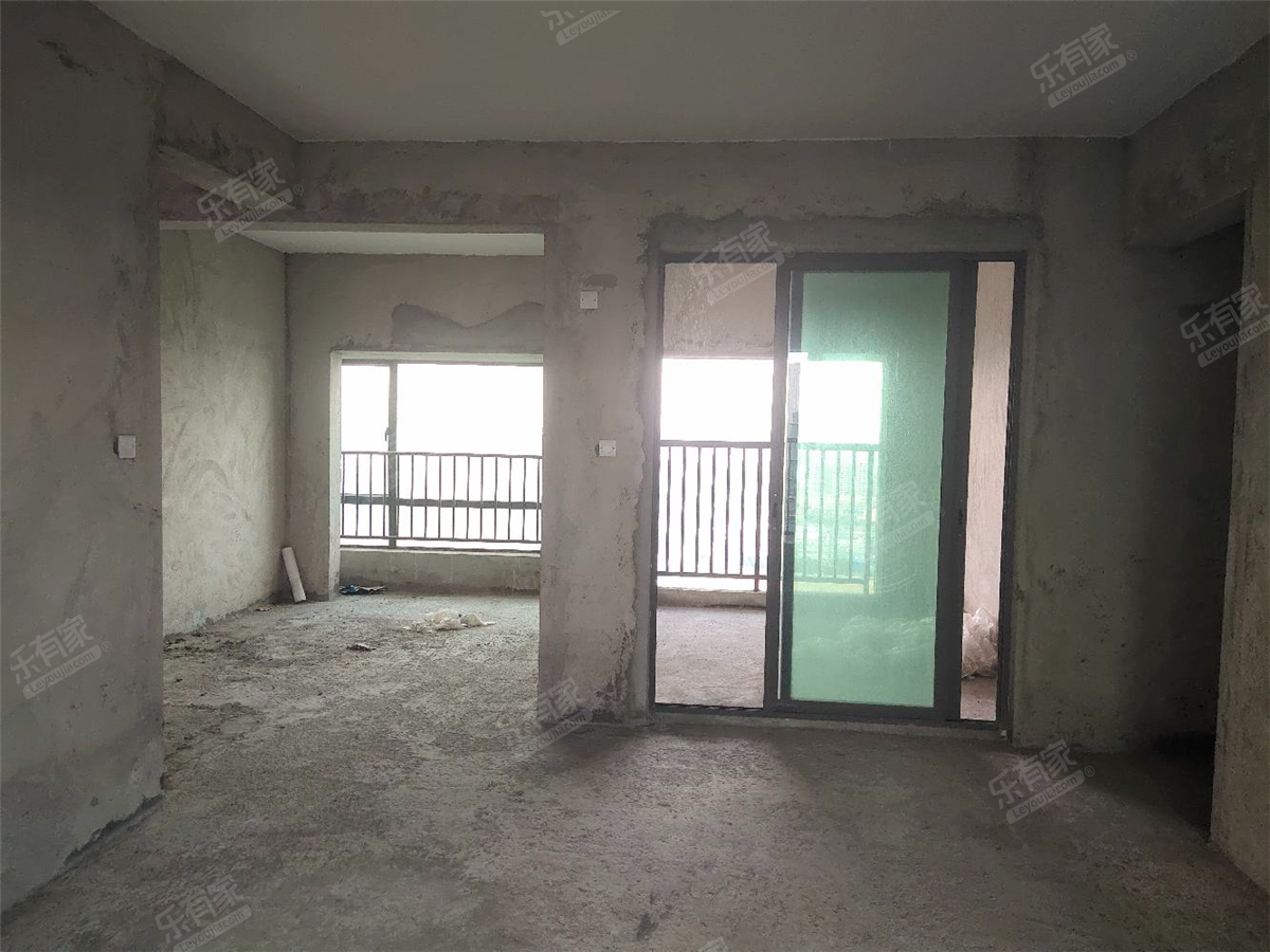 越秀建发珺樾 4房2厅2卫 113㎡