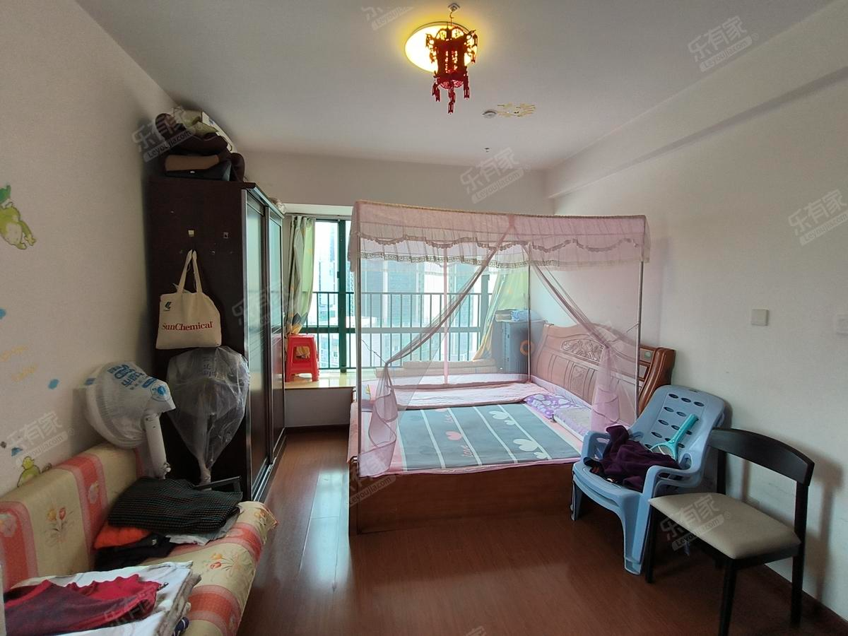 桑达棕榈堡居家3房，业主诚心出售