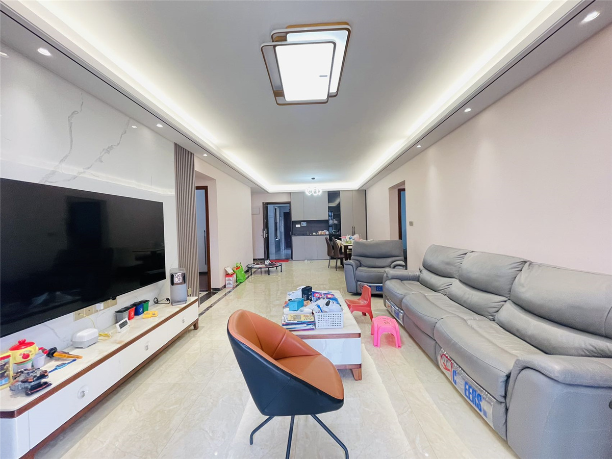 嘉和盛世花园南北精装4室2厅138m²-惠州嘉和盛世花园二手房