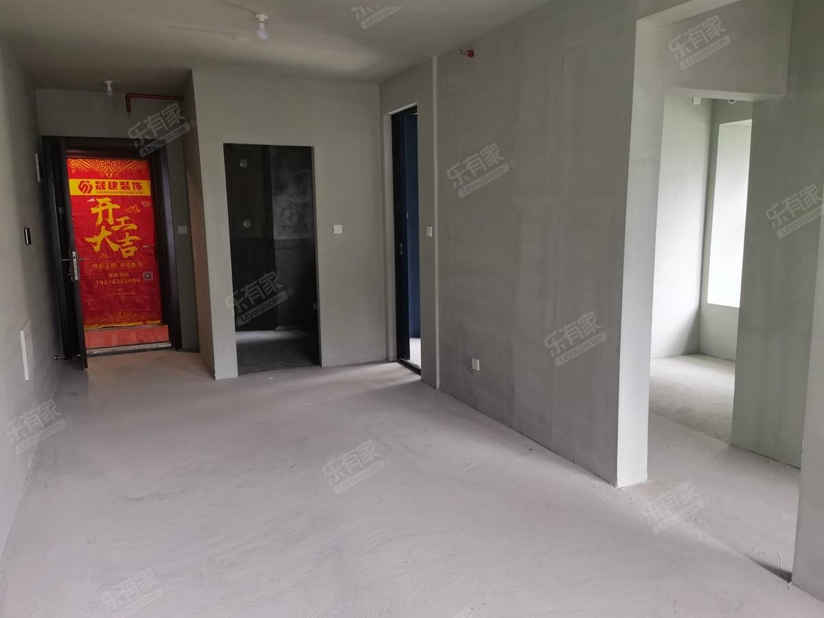 观山盛苑 2房2厅1卫 72㎡