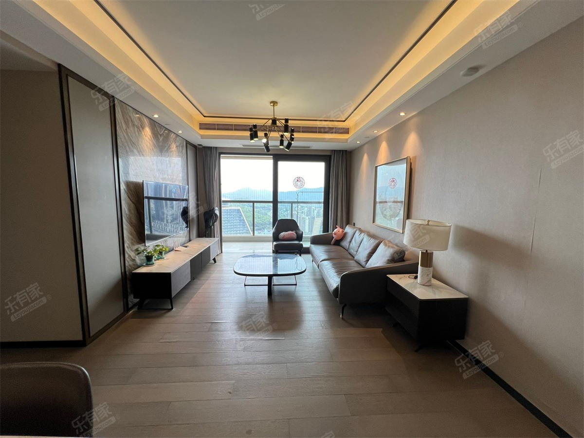 龙光玖龙台客厅-1