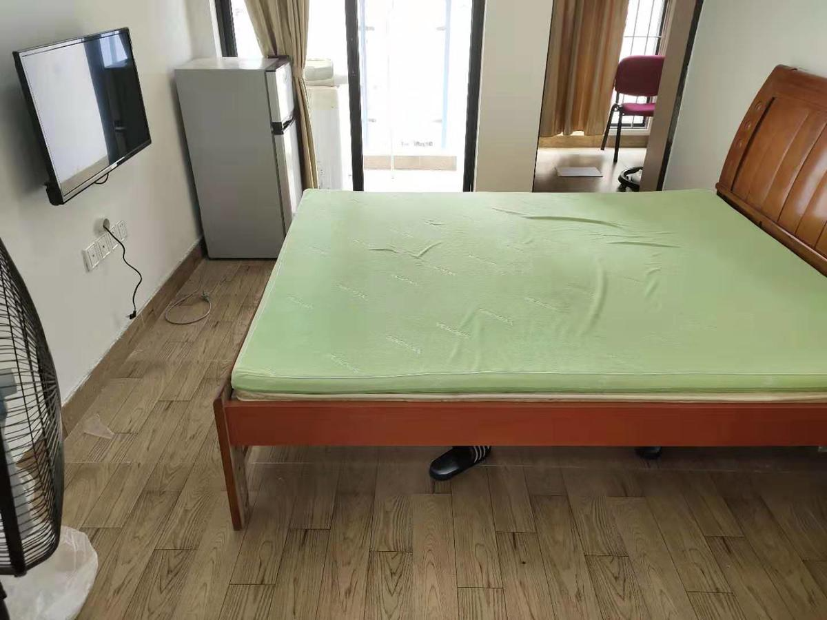 中洲商务公寓客厅-1