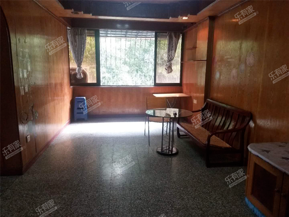 柏苑新村居室-3