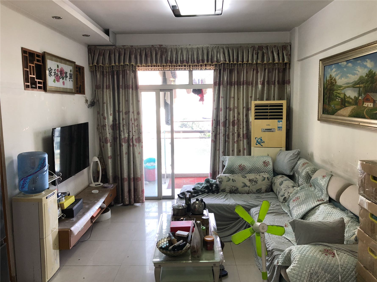 可乐园客厅-1