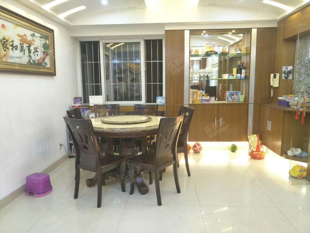 宝利豪庭客厅-2