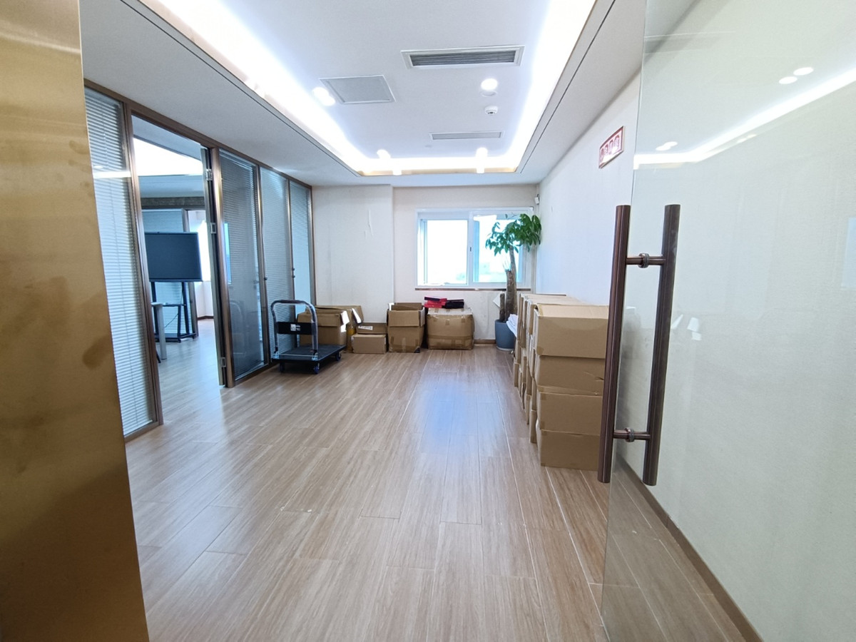 鸿昌广场居室-1