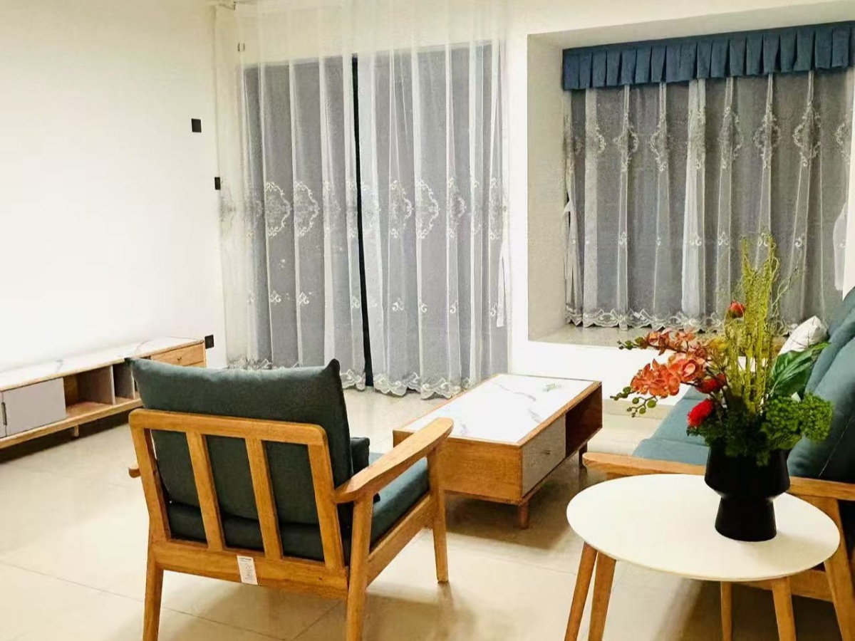 宝安中心区精致5室住宅，理想居家选择！-深圳御景湾租房