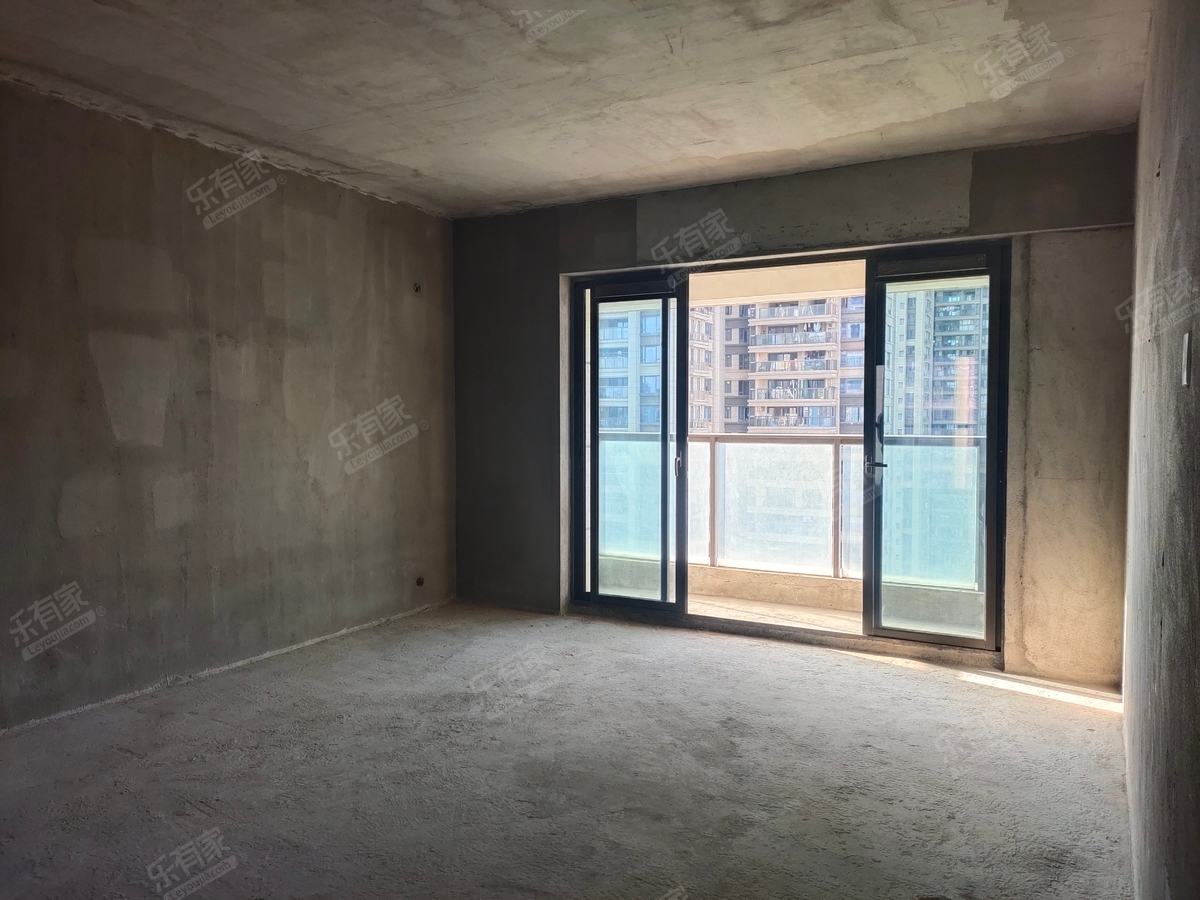 依云天汇 4房2厅2卫 159.66㎡