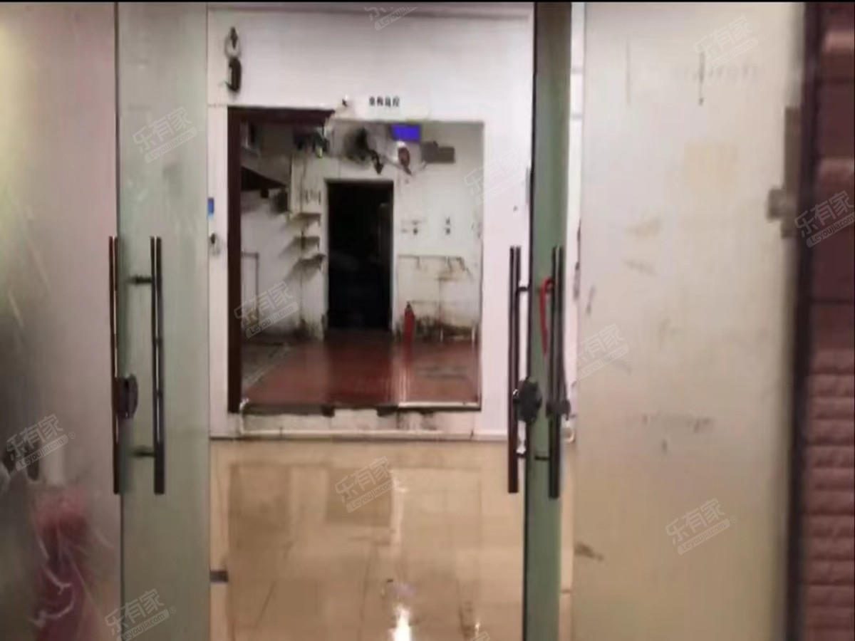 和平小区100平南向精装两居室近地铁商超场馆出租