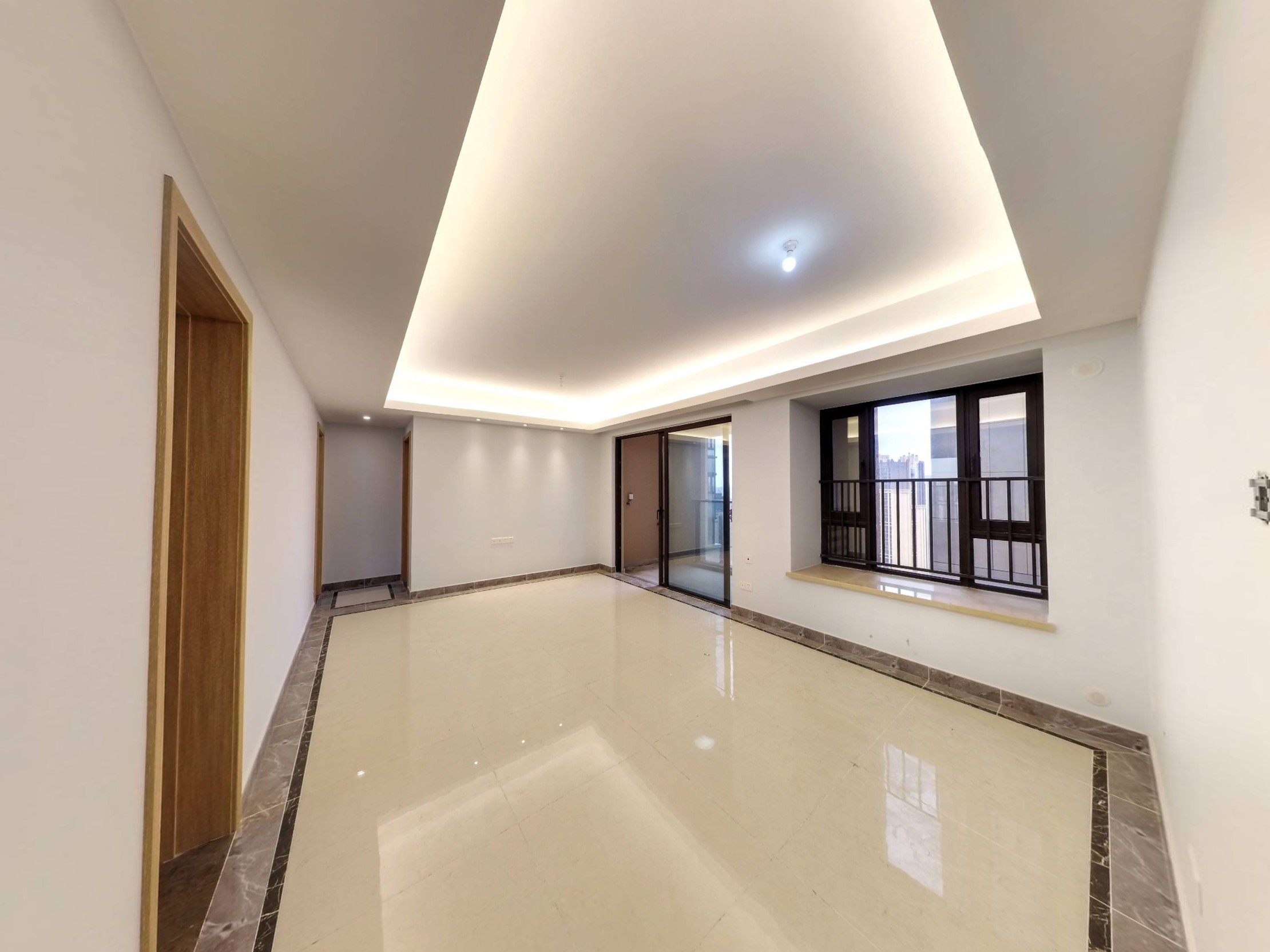奥园隆基绿洲花园，朝东，普装3室2厅101m²