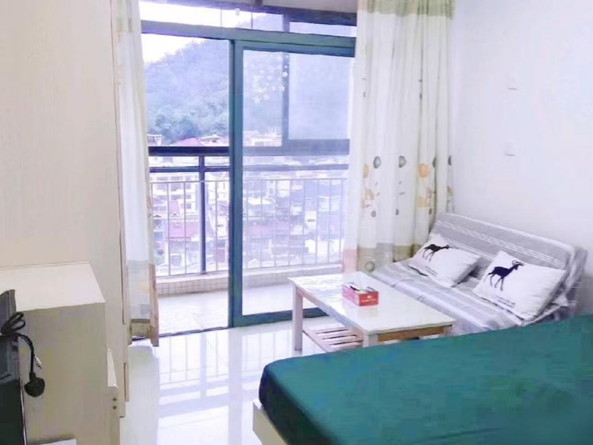钰海山庄 1房0厅1卫 33㎡